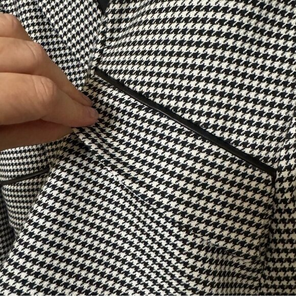 White House Black Market White and Black Houndstooth Blazer Jacket Size 8P - Picture 9 of 12